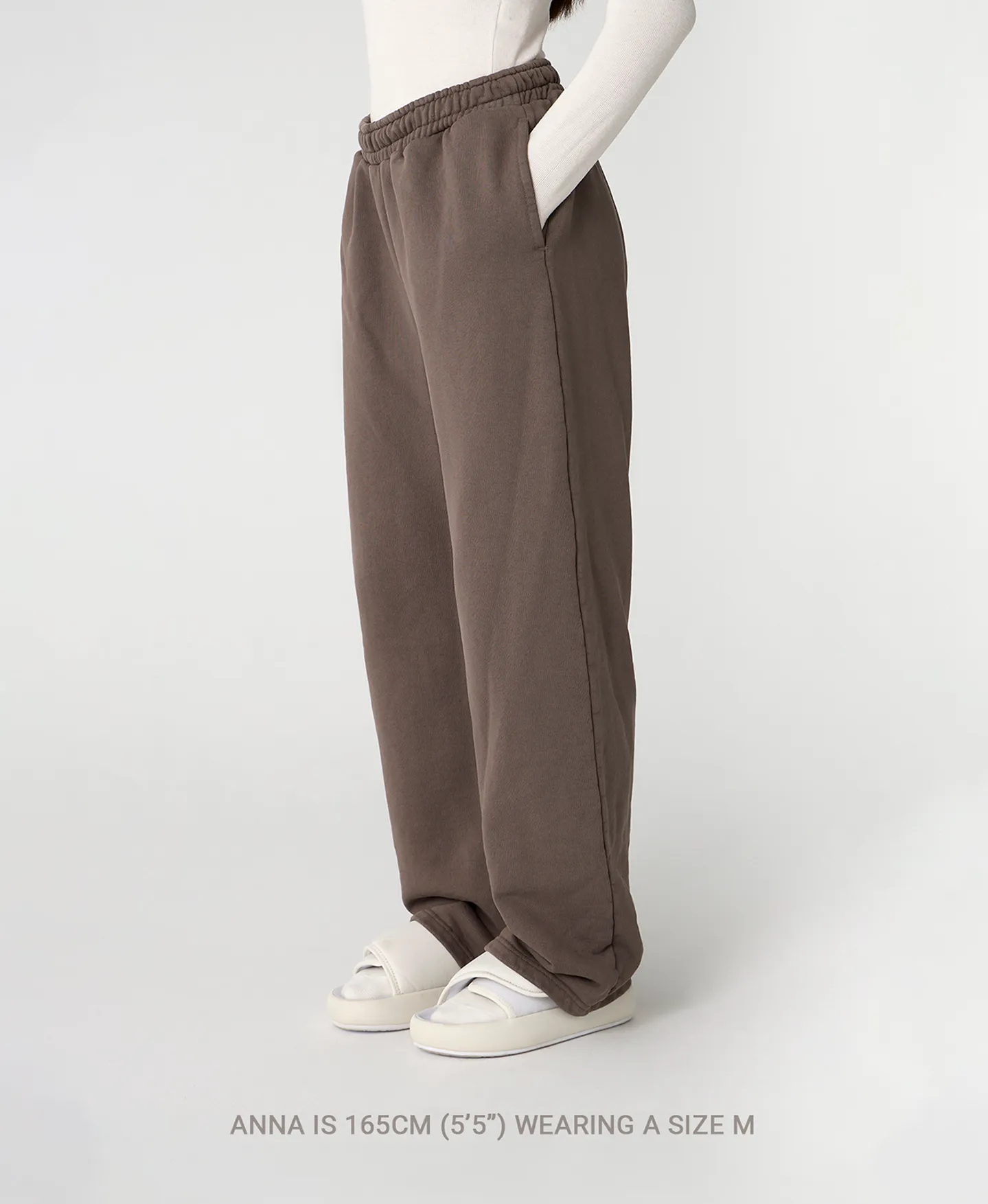 600 GSM 'Ash Gray' Straight-leg Pants