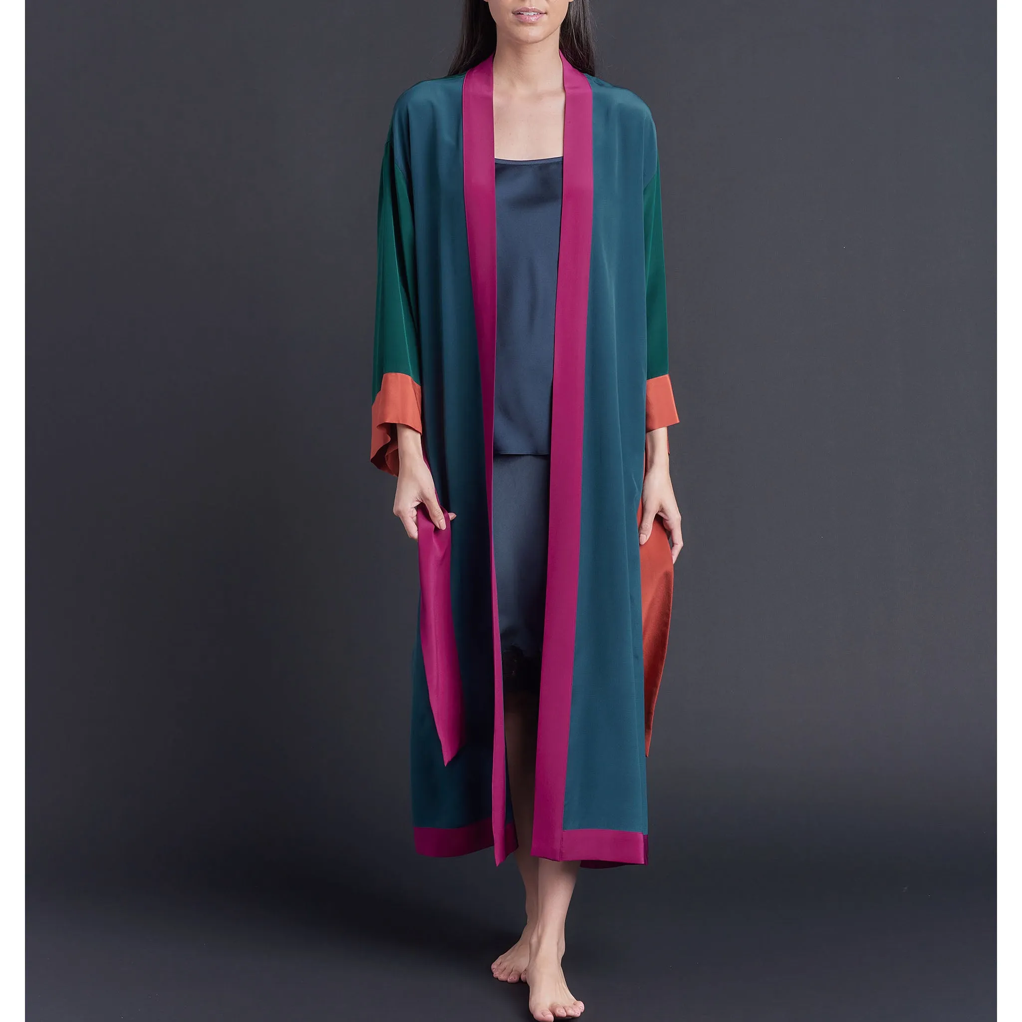 Asteria Kimono Robe in Silk Crepe De Chine Colorblock Tourmaline