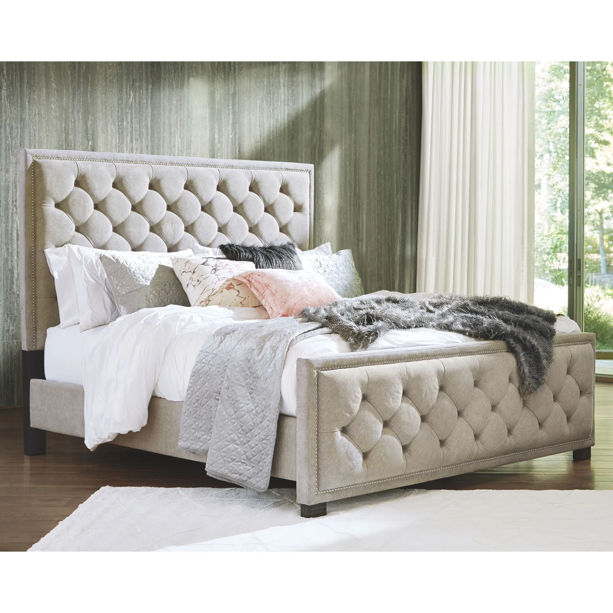 Bellvern-Exclusive Upholstered Bed