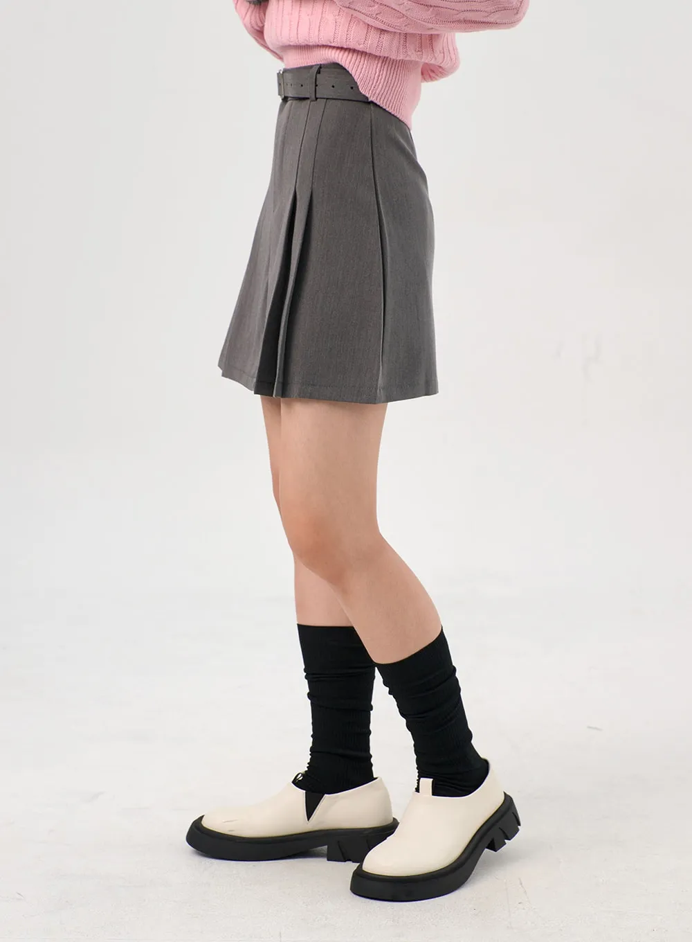 Belted Pleated Mini Skirt OG331