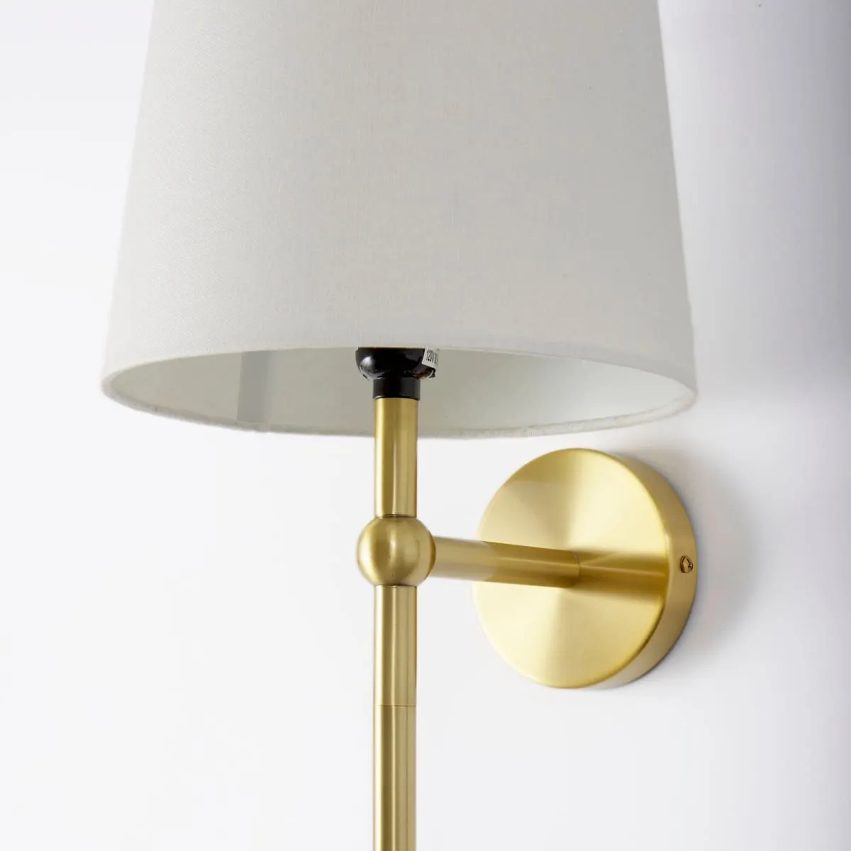 Chester Wall Sconce Gold Metal | Cream Shade