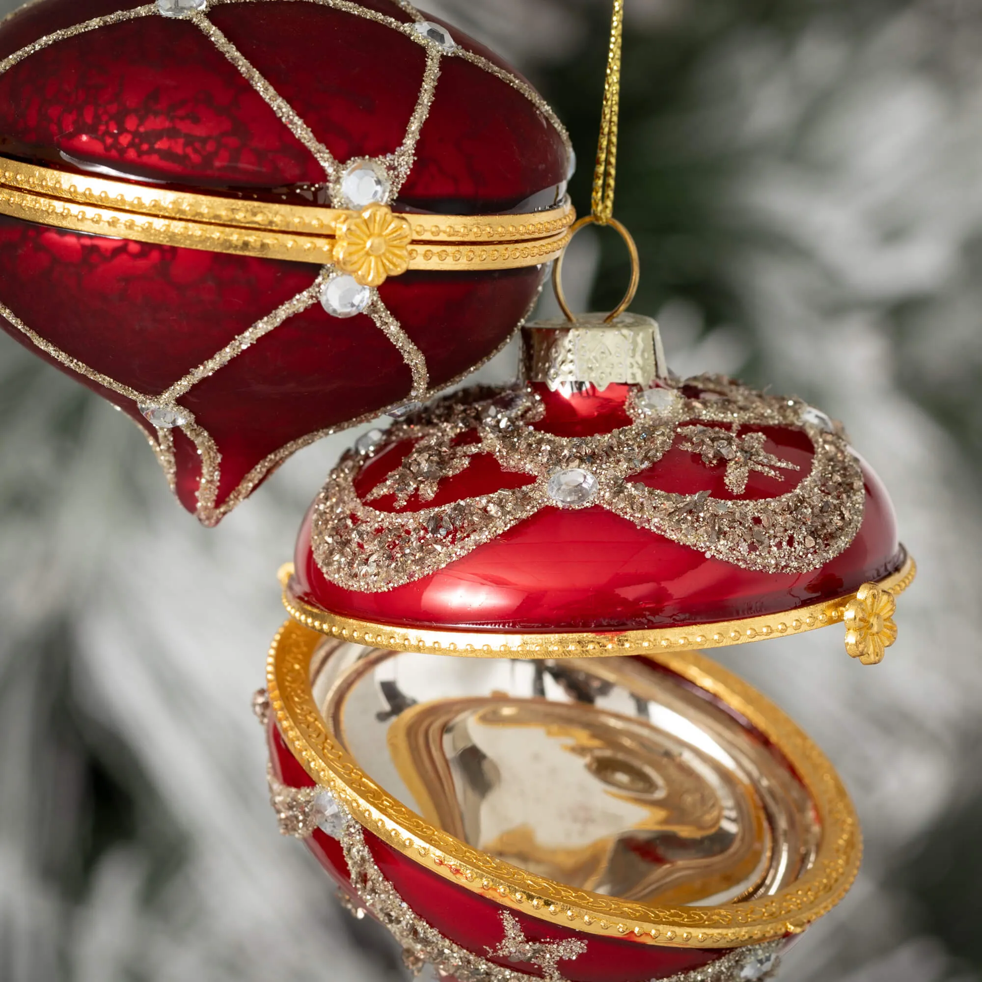 Dark Red Box Ornament Set