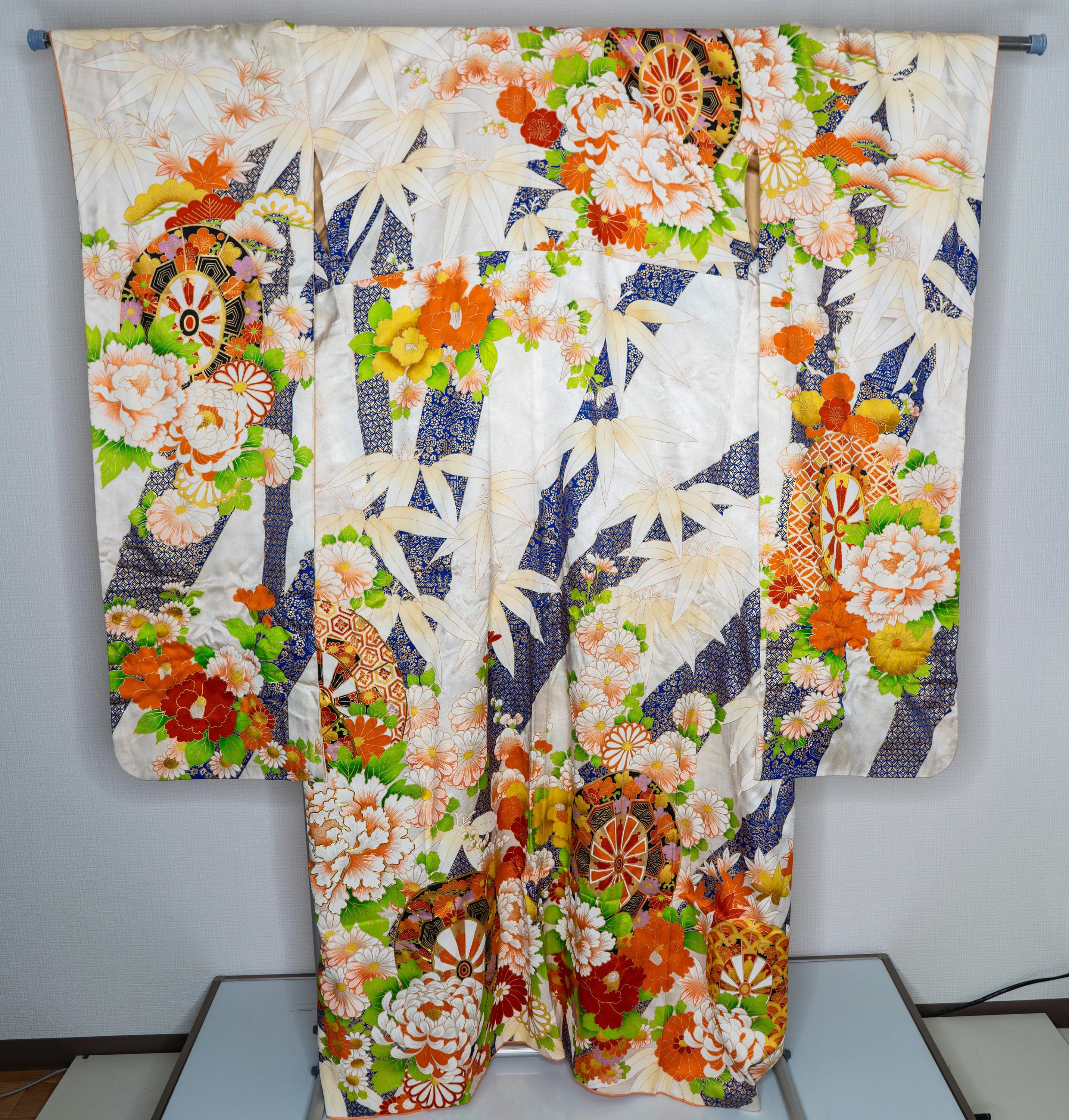 Gorgeous Floral Silk Furisode - Shippo Pattern Bamboo Leaves Traditional Circles Colorful Flowers