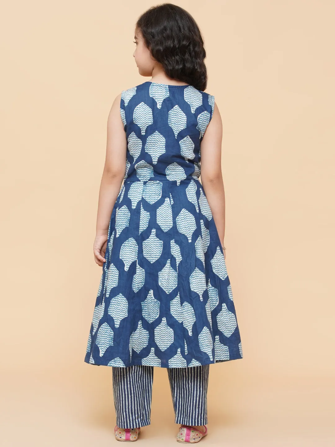 Indigo Blue Printed Kurta With Trouser