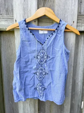 Old Navy Cotton Chambray Embroidered Tassel Top - XS/S