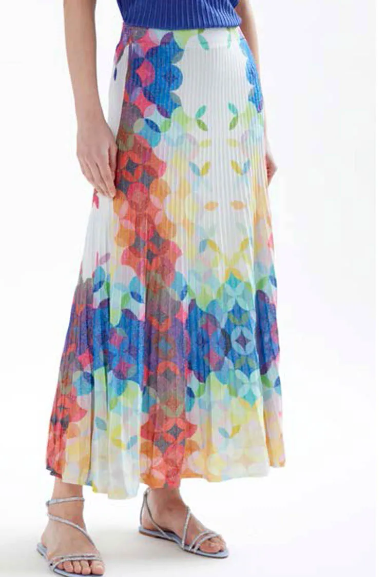 Pleated Long Knit Skirt in Rainbow