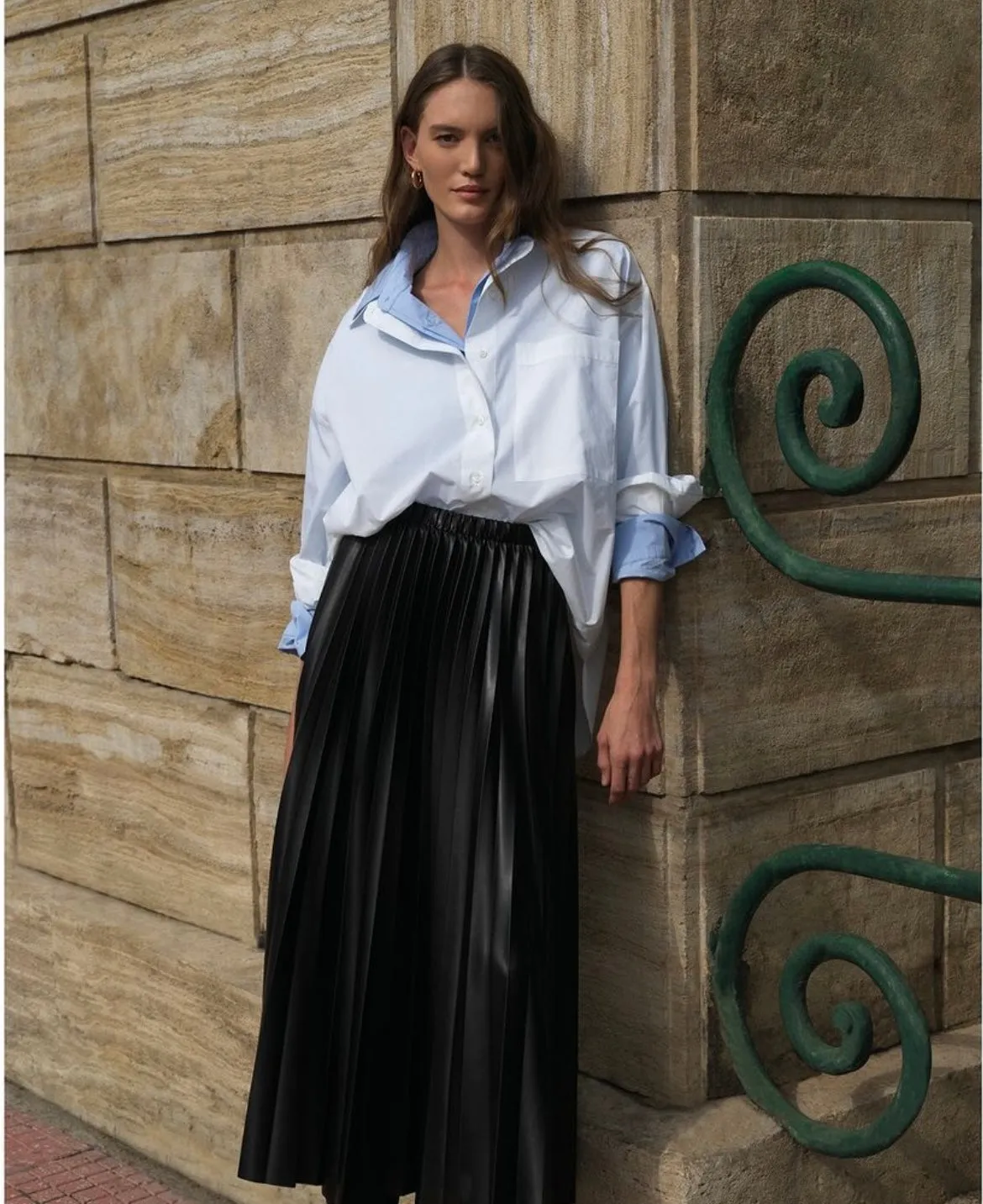 PLEATED VEGAN LEATHER SKIRT "AMANDA"