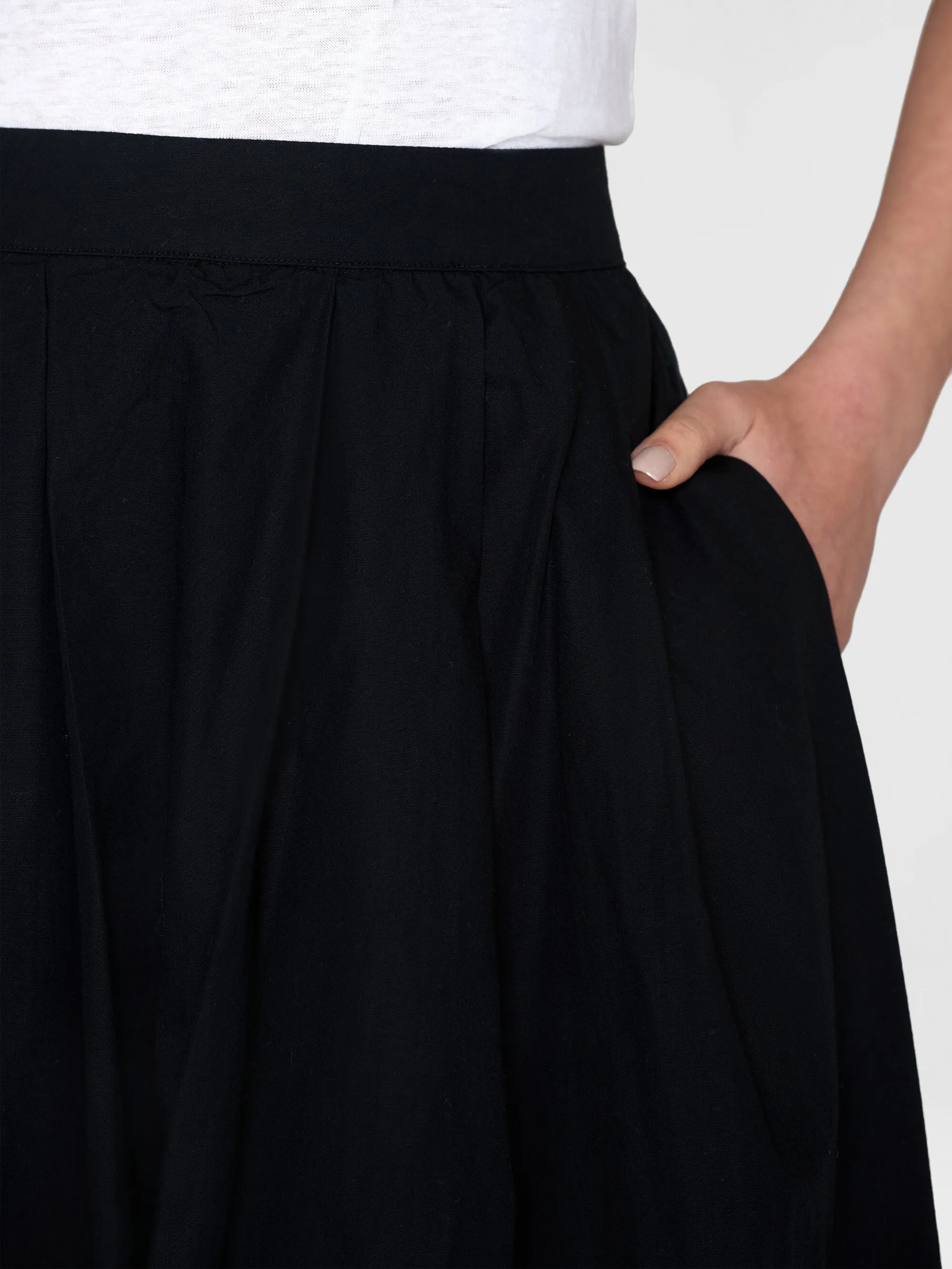 Poplin pleated mid-length skirt - Black Jet