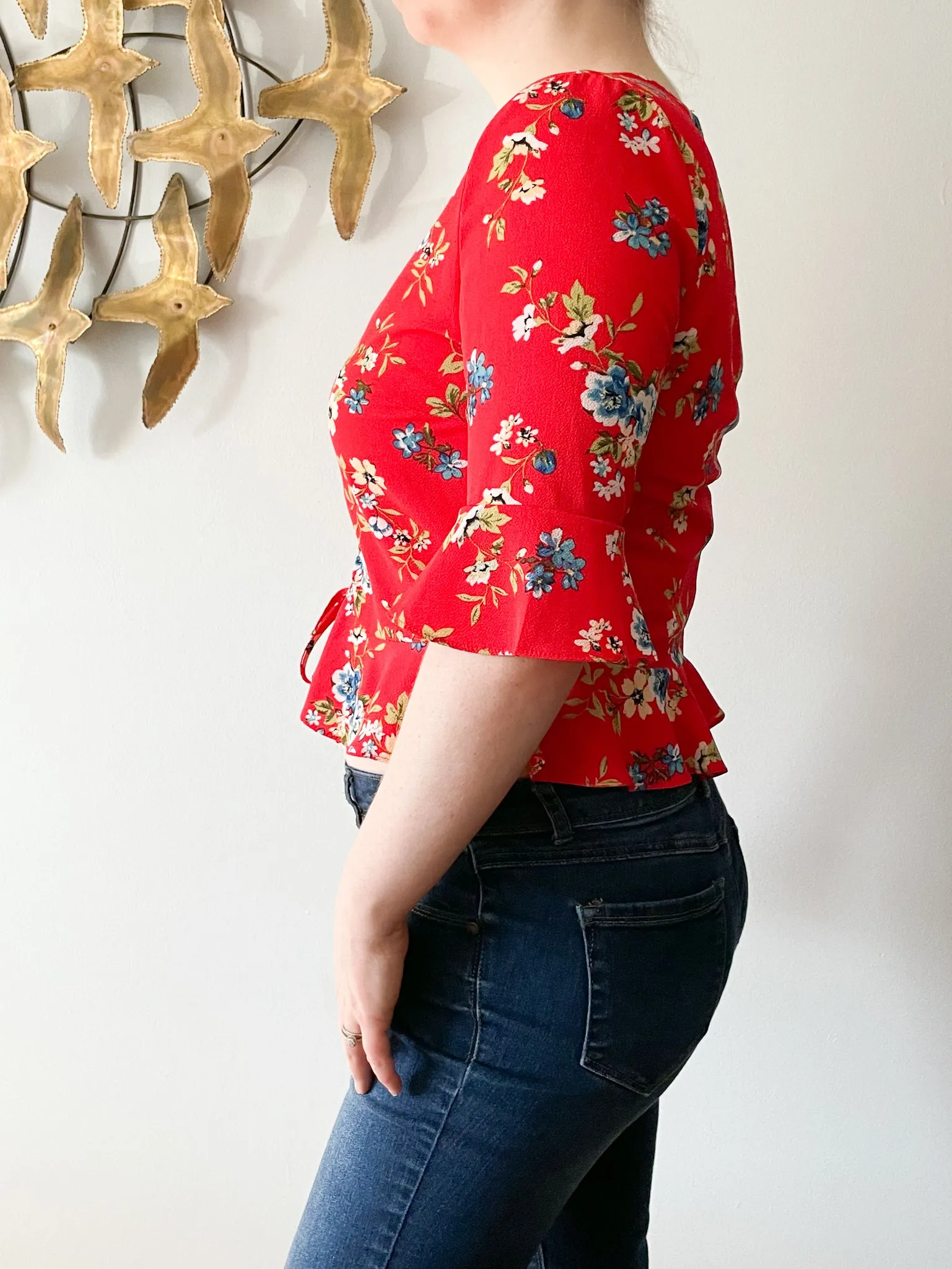 Red Ruffle Sleeve Peplum Floral V-Neck Top - Small