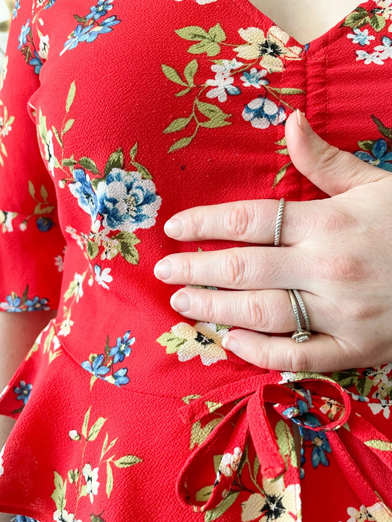 Red Ruffle Sleeve Peplum Floral V-Neck Top - Small