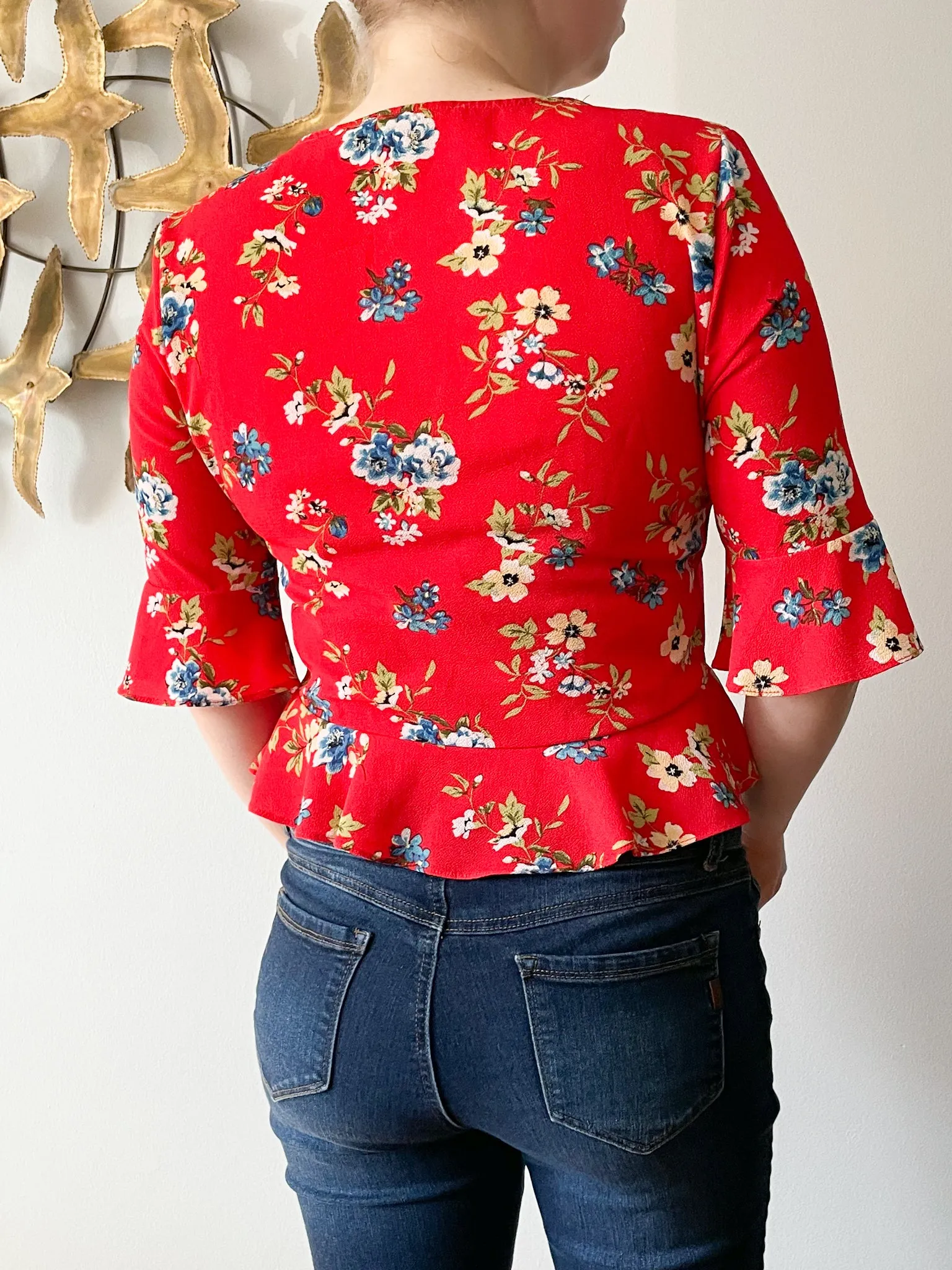 Red Ruffle Sleeve Peplum Floral V-Neck Top - Small