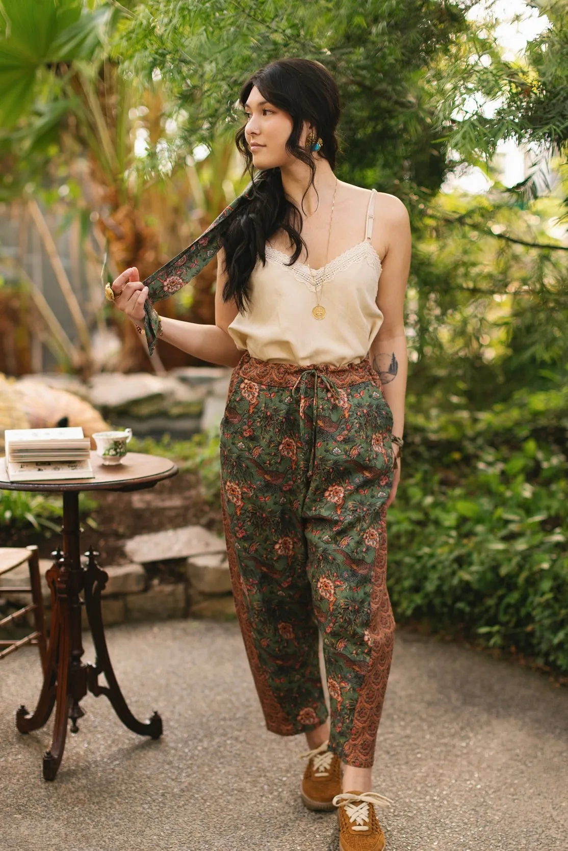 Secret Garden Boho Linen Cropped Printed Artist Pants