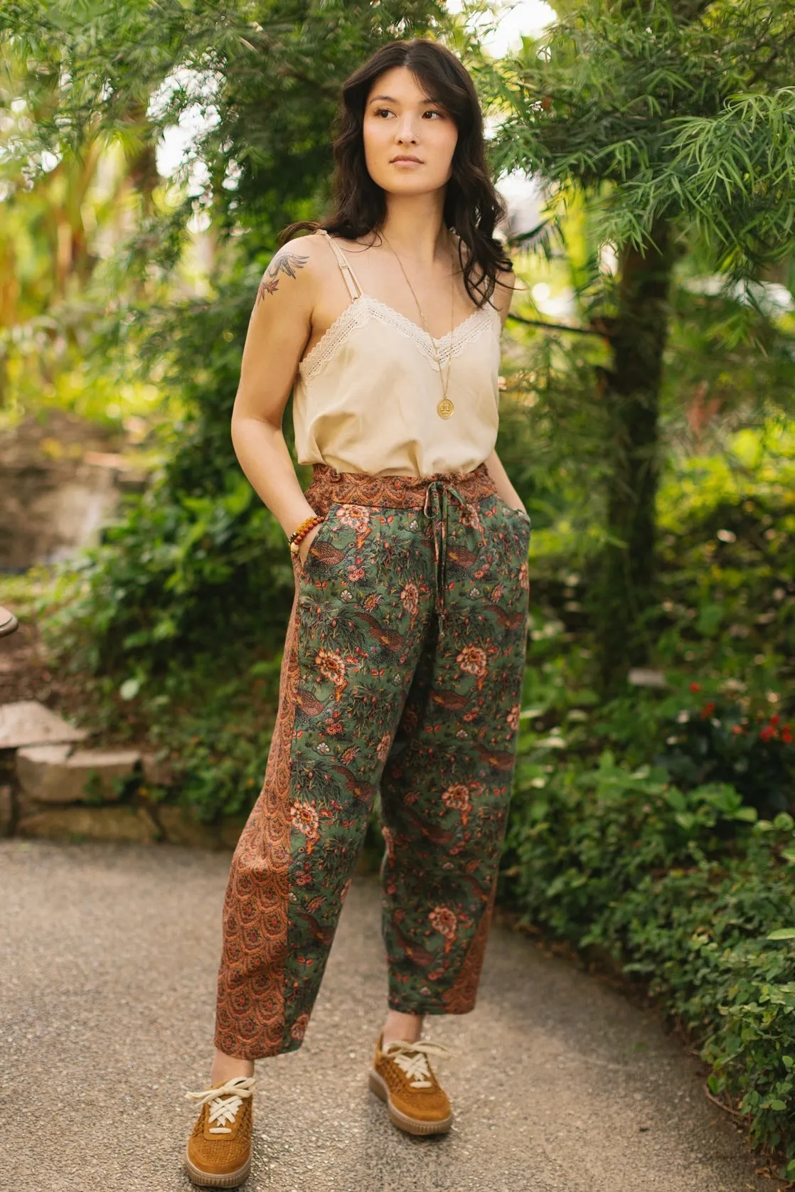 Secret Garden Boho Linen Cropped Printed Artist Pants