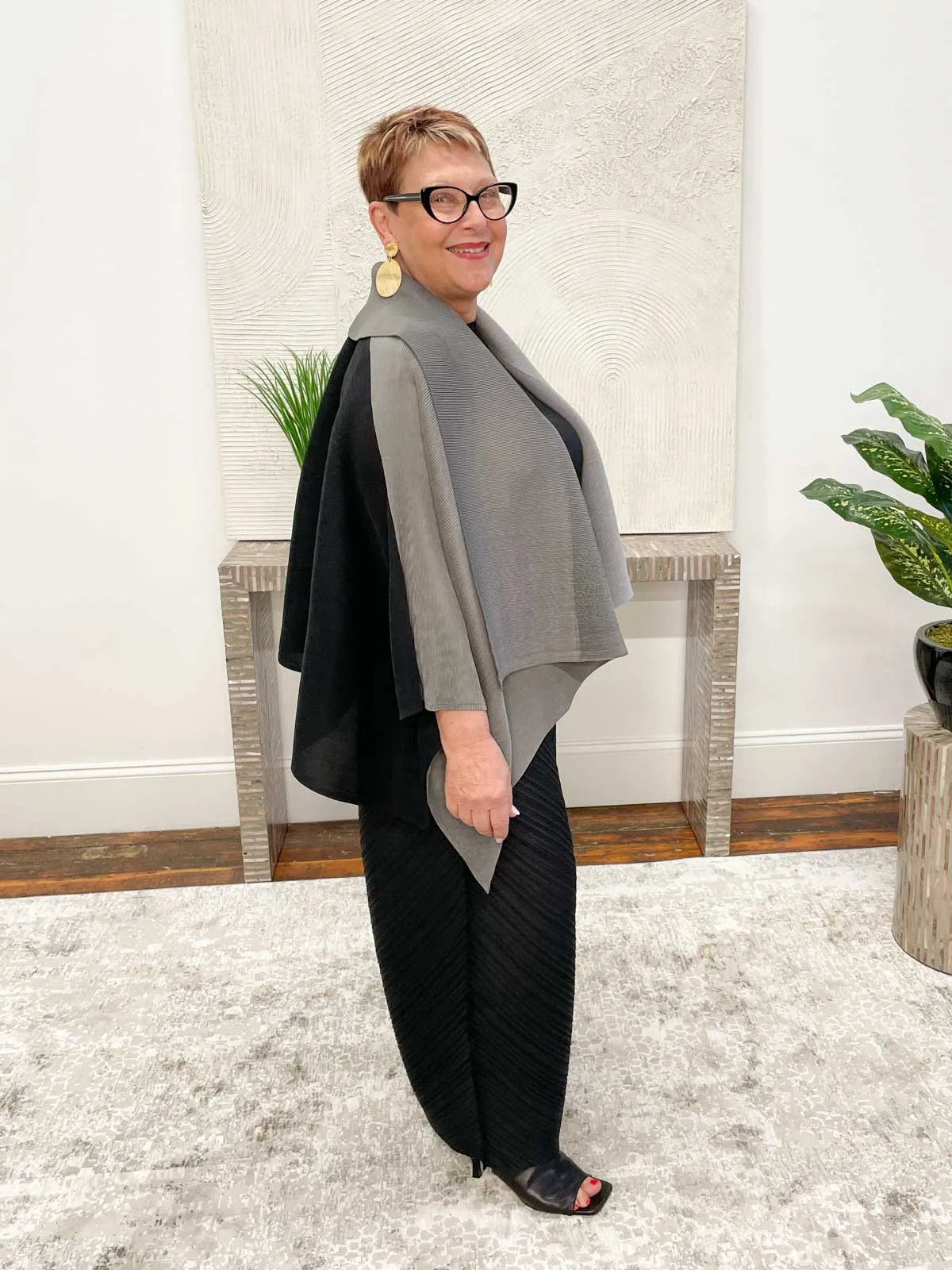 Two Tone Kimono Jacket, Black/Grey